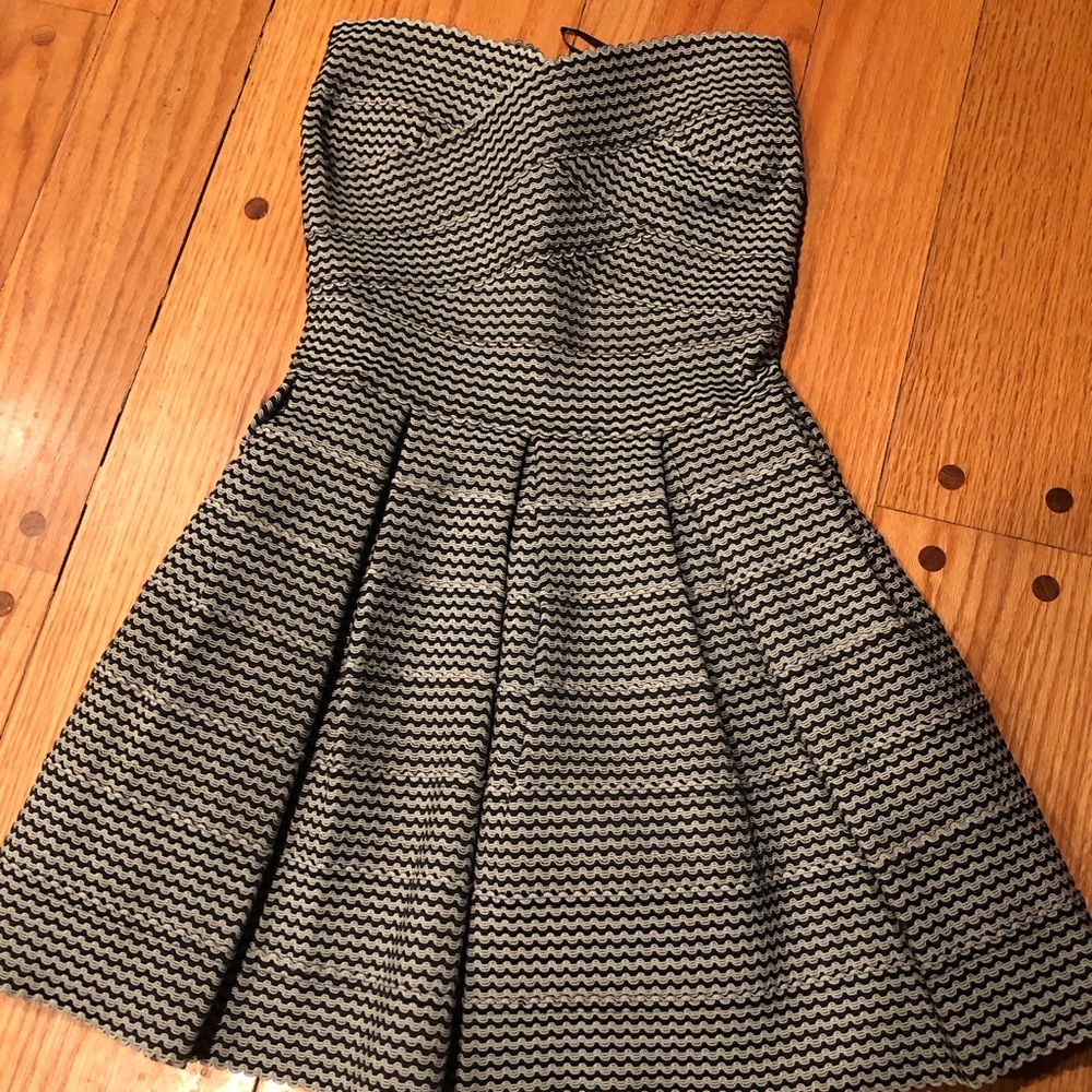 Black and white strapless dress